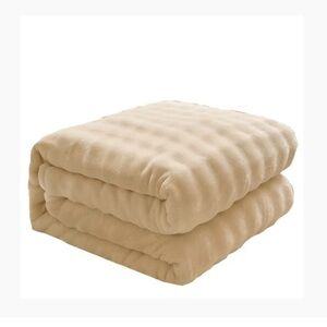 Hythe Cream Bubble Blanket